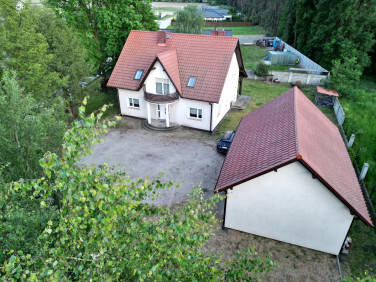 Dom Sprzedaż Brenno Leszczyńska 8